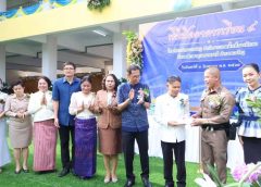 เข้าร่วมพิธีเปิดอาคารเรียนหลังใหม่ของโรงเรียนอำนาจเจริญ และร่วมพิธีทำบุญเนื่องในโอกาสครบรอบ 75 ปี แห่งการก่อตั้งโรงเรียน